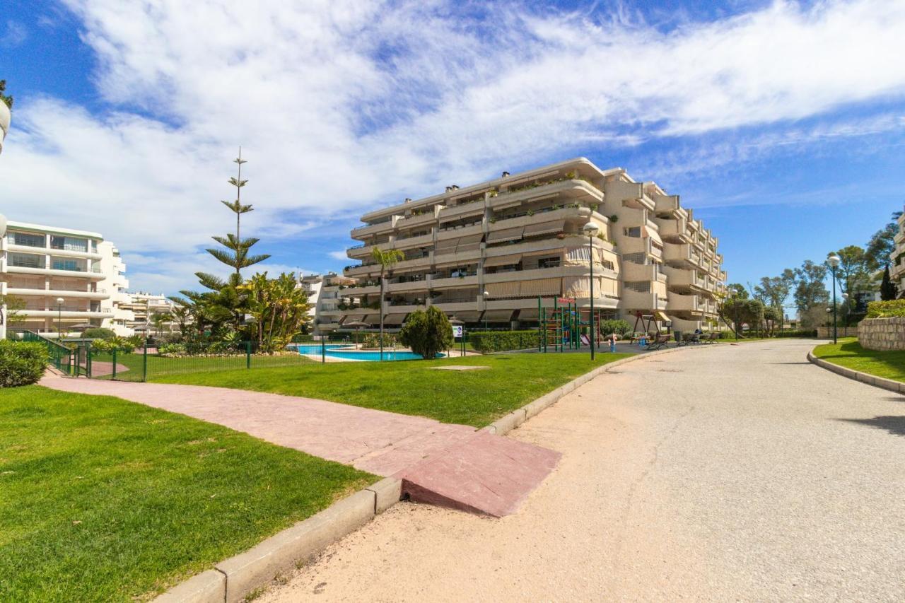 Apartamento Con Espectaculares Vistas Al Golf En Marbella - Xallas 2 3 Apartment Exterior foto
